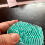 Puppy Or Cat Bath Massage Gloves Brush Soft Safety Silicone Pet Accessories For Dogs Cats Tools Pet Dog Brush photo review